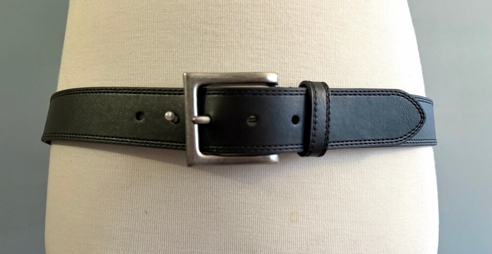 Black Genuine Leather Belt Mens sz 42
